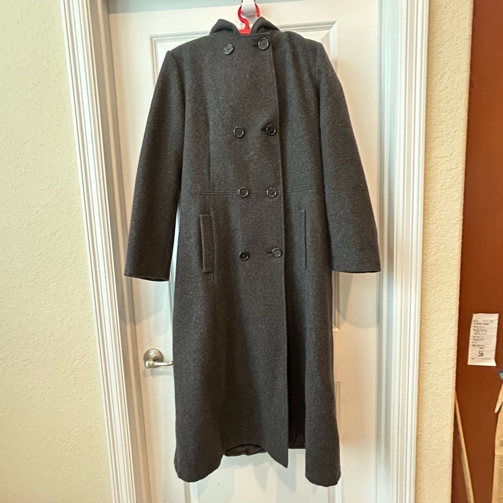 Donnybrook 100% Wool Grey Long Overcoat Double Breasted Sz 16 Pockets Classic